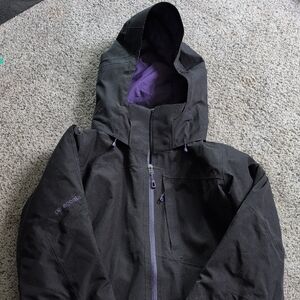 Patagonia Black Insulated Ski Jacket with Purple Interior